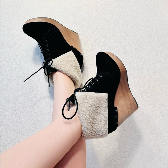 nwt y2k naughty monkey lace up sherpa wedge black suede ankle booties - Picture 2 of 8